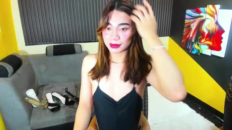 kiaaannaaaa online show from January 2025 12:52:02 AM