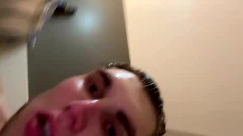 bigskinnyboyshh online show from December 2024 01:34:01 AM