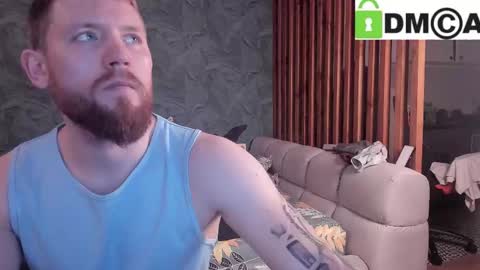 bigsmall_couple online show from January 2025 04:30:01 PM