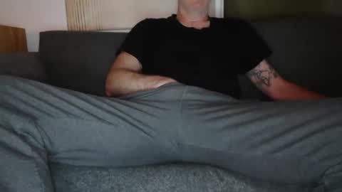 Snapshot of bigthickguyforyou chatting on November 2025 06:17:01 PM Casey online show from November 2025 06:17:01 PM