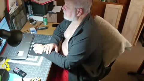 Snapshot of bigthump9999 chatting on January 2025 03:23:02 PM bigthump9999 online show from January 2025 03:23:02 PM