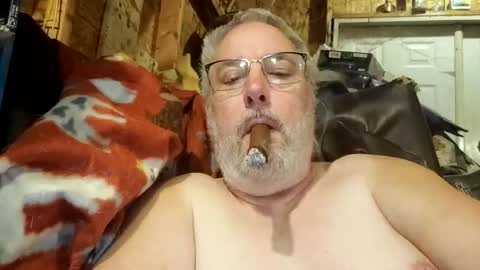 Snapshot of biguy121971 chatting on March 2026 08:27:02 AM Biguy52 online show from March 2026 08:27:02 AM