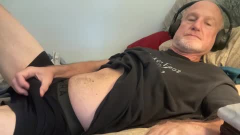 Bigwebone online show from September 2025 08:46:01 PM