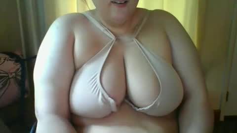 Snapshot of bigwheeliestyle chatting on May 2026 06:25:01 PM Lady of the WHEEL online show from May 2026 06:25:01 PM