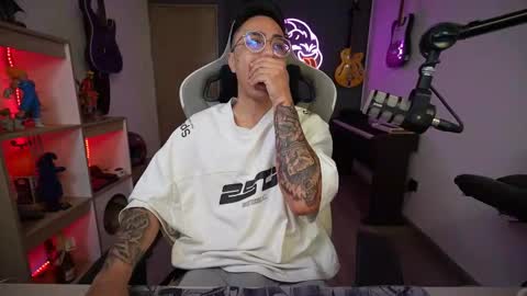 bigxboy96 online show from November 2025 11:29:01 PM