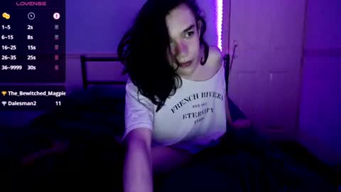 Snapshot of bigyapsmallbrain chatting on June 2026 08:52:01 PM straything online show from June 2026 08:52:01 PM
