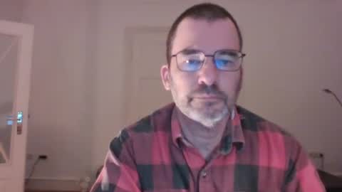 Snapshot of bikertom1988 chatting on March 2025 05:43:02 PM bikertom1988 online show from March 2025 05:43:02 PM