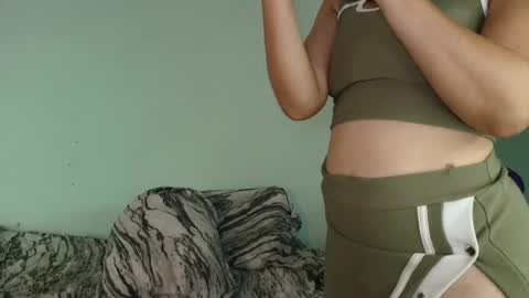 hi  soy   natural girl biki online show from August 2026 01:40:02 AM