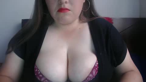 billie online show from December 2024 08:33:01 PM