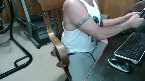 Snapshot of billy471 chatting on January 2025 10:15:02 PM billy471 online show from January 2025 10:15:02 PM