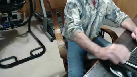 Snapshot of billy471 chatting on November 2025 11:28:01 PM billy471 online show from November 2025 11:28:01 PM