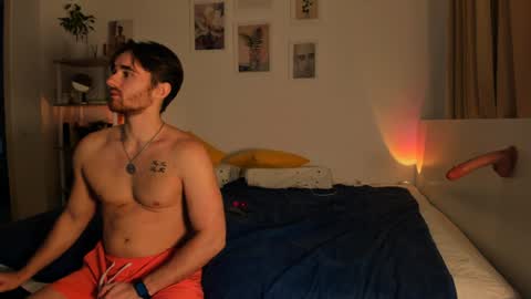 Billy and Lisahelp us to reach 100 likes online show from December 2024 10:51:02 AM