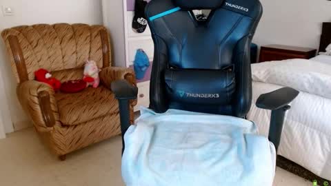 Bill online show from October 2025 11:22:01 AM