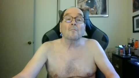 Snapshot of bink195234 chatting on June 2026 04:27:02 PM Bink195234 online show from June 2026 04:27:02 PM