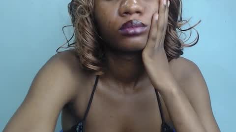 birdiexxslut online show from November 2025 07:23:02 PM