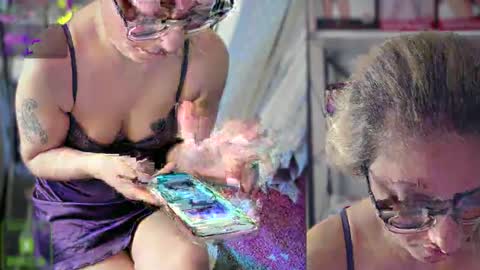 bisex woman online show from March 2026 01:40:02 PM