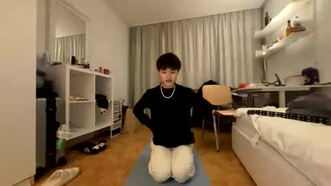 Snapshot of bitchie_bitch chatting on January 2026 08:55:01 PM Lou online show from January 2026 08:55:01 PM