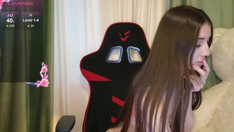 Christina online show from April 2026 02:48:02 PM