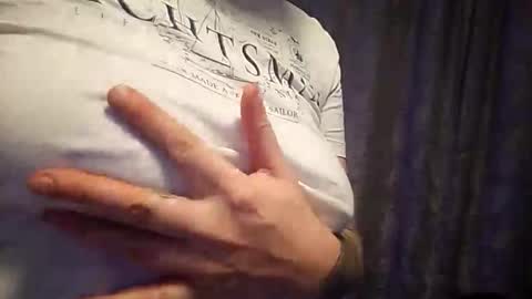 bitzzbizuu online show from January 2026 01:00:02 AM