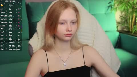 Julia online show from October 2025 02:30:02 AM