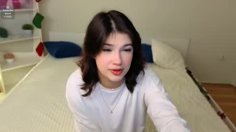 Julia online show from February 2026 02:33:01 AM