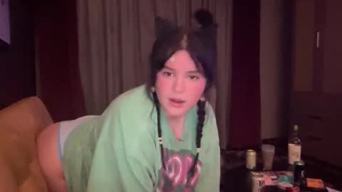 bkws985 online show from April 2026 12:32:01 AM