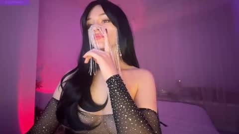 Kitty online show from October 2025 09:01:01 PM