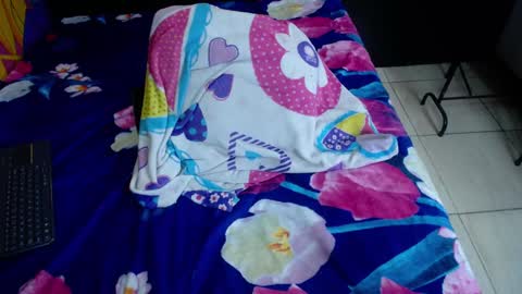 blacckandwhitte online show from January 2025 11:11:01 PM