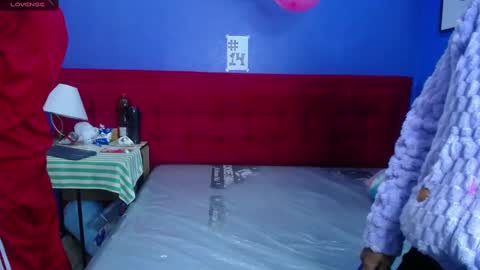 blacckandwhitte online show from February 2025 12:15:02 AM