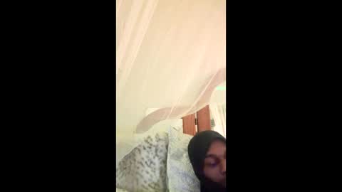 Snapshot of blacctallbull chatting on September 2025 08:16:02 AM blacctallbull online show from September 2025 08:16:02 AM