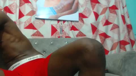 Snapshot of black30cmdick chatting on February 2025 01:02:02 AM maquina online show from February 2025 01:02:02 AM