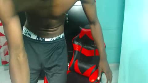 Snapshot of black30cmdick chatting on October 2025 07:35:02 PM maquina online show from October 2025 07:35:02 PM