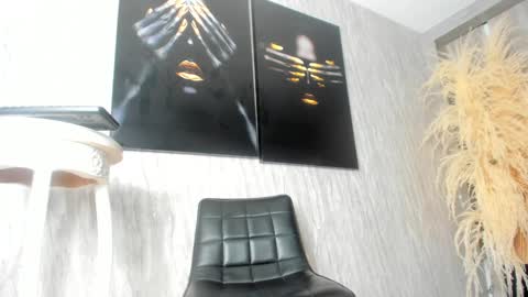 Snapshot of black_cami chatting on December 2024 06:53:01 PM Cami online show from December 2024 06:53:01 PM