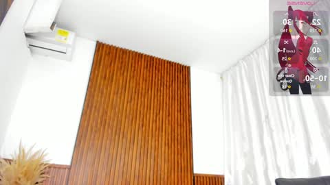 Snapshot of black_cami chatting on January 2025 09:25:02 PM Cami online show from January 2025 09:25:02 PM