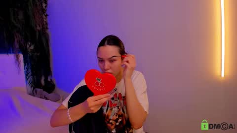 Jenny online show from November 2025 09:30:02 AM