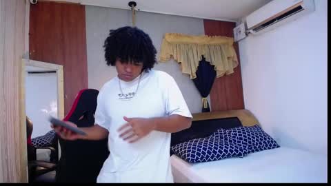 black_king_241 online show from February 2026 03:46:01 AM