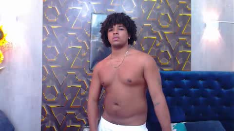 black_king_241 online show from March 2026 05:02:01 AM