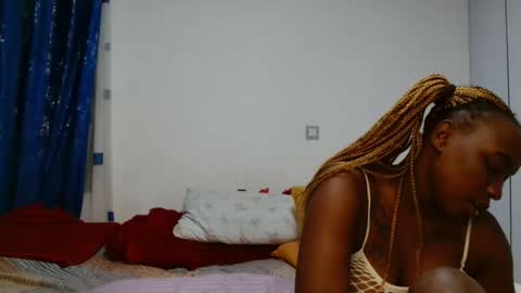 Beauty online show from October 2025 09:37:01 PM