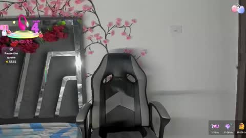 B L A C K  R O S E  online show from October 2025 11:32:02 AM