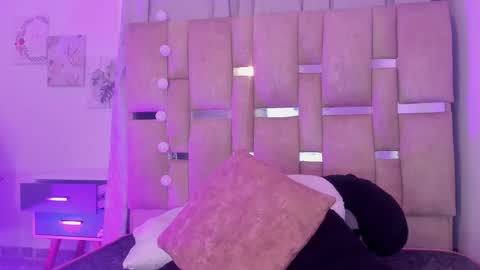 B L A C K  R O S E  online show from January 2026 11:26:01 AM