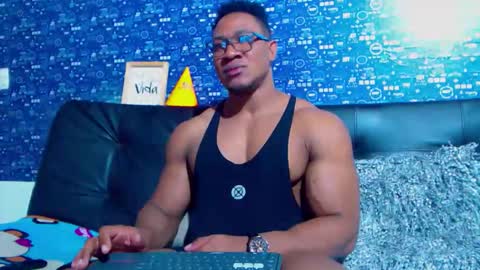 duglas online show from November 2025 03:56:01 PM