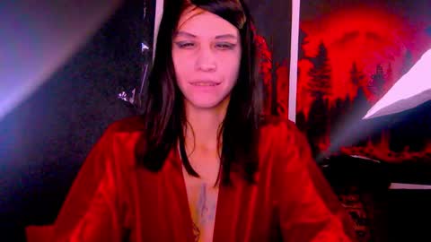 Kristin online show from November 2025 11:34:02 AM