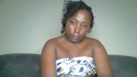 Snapshot of black_umbre chatting on July 2026 07:42:01 PM Dee online show from July 2026 07:42:01 PM