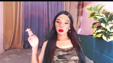 Snapshot of blackbarbie_jamie chatting on June 2026 05:43:01 AM blackbarbie_jamie online show from June 2026 05:43:01 AM
