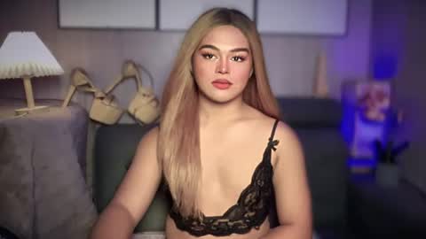 blackbarbiechantalxvx online show from March 2025 02:55:01 PM