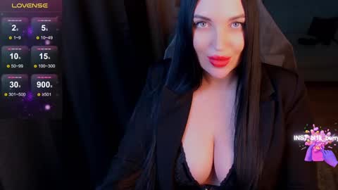 blackberry_star online show from February 2025 01:42:02 PM