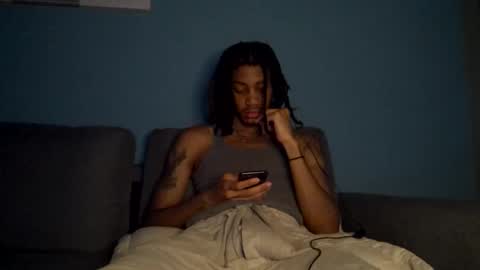 Snapshot of blackbulltitus chatting on December 2025 05:14:01 AM BlackBullTitus online show from December 2025 05:14:01 AM