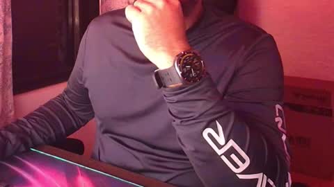 blackfirebird online show from November 2025 06:46:01 AM