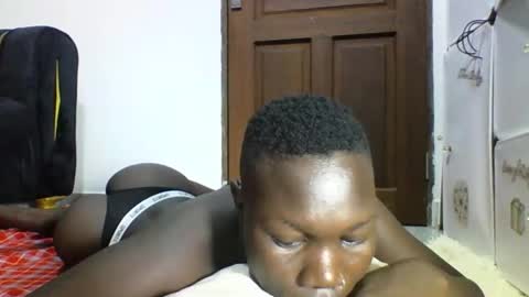 blackmarvel02 online show from November 2025 06:24:02 AM