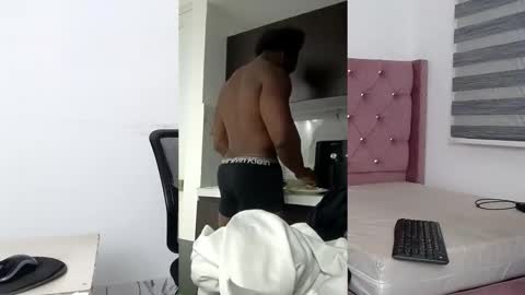 Snapshot of blacknikes chatting on November 2025 10:59:02 AM Twtter 1MikeBeckford Onlyfns beckfordmike online show from November 2025 10:59:02 AM